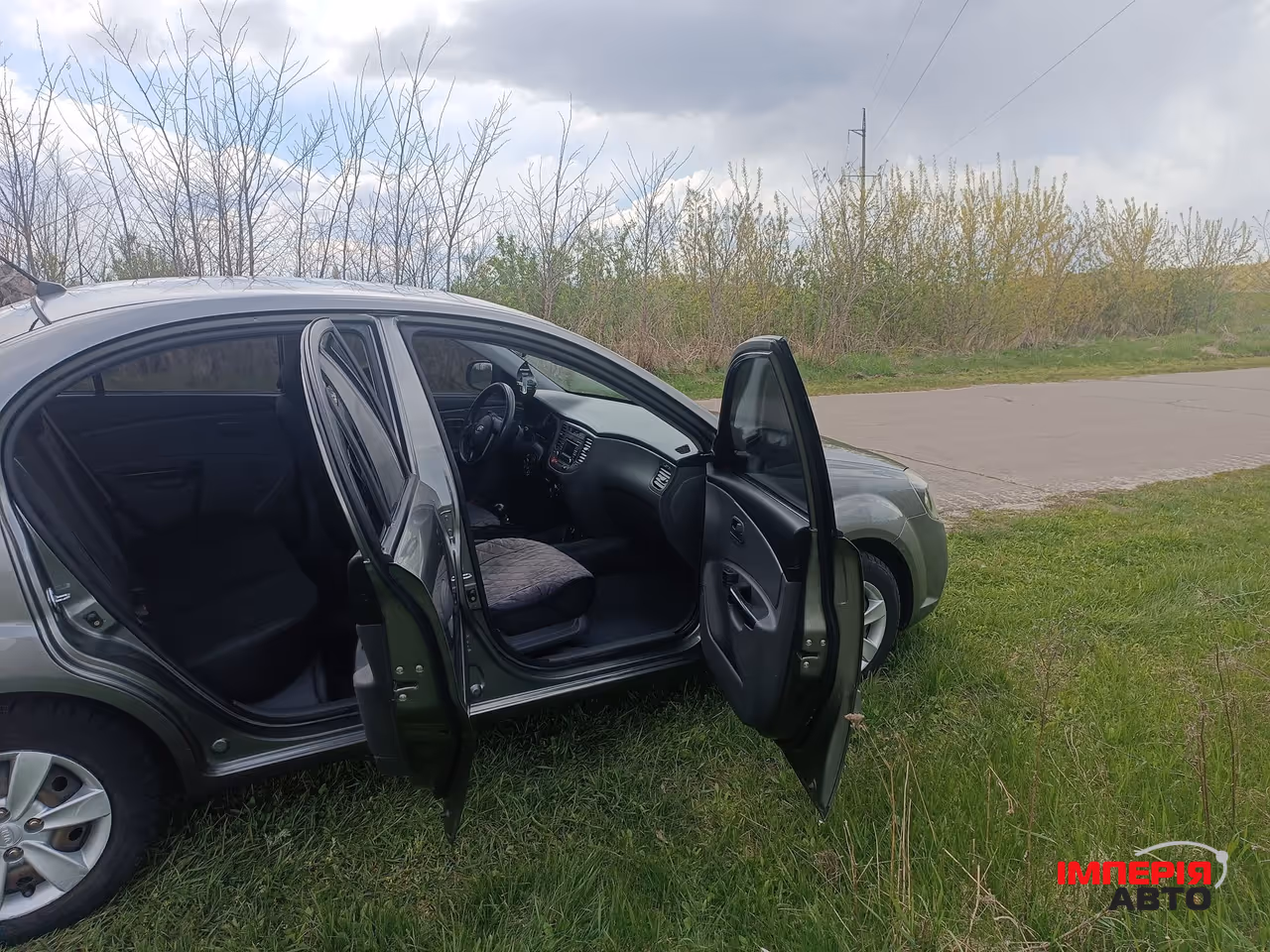 Kia Rio - фото 3