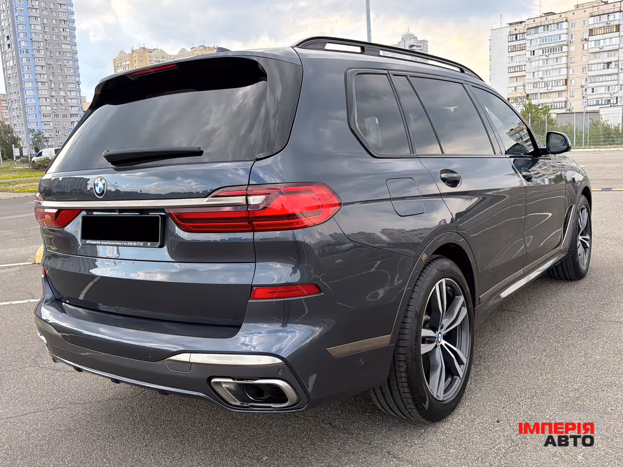 BMW X7 - фото 9