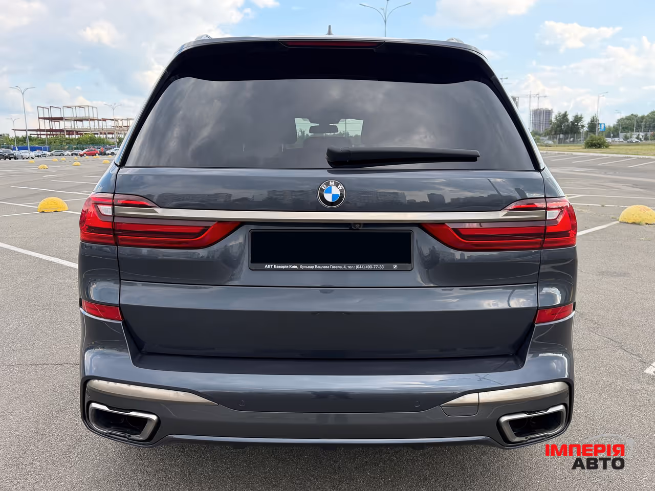 BMW X7 - фото 10