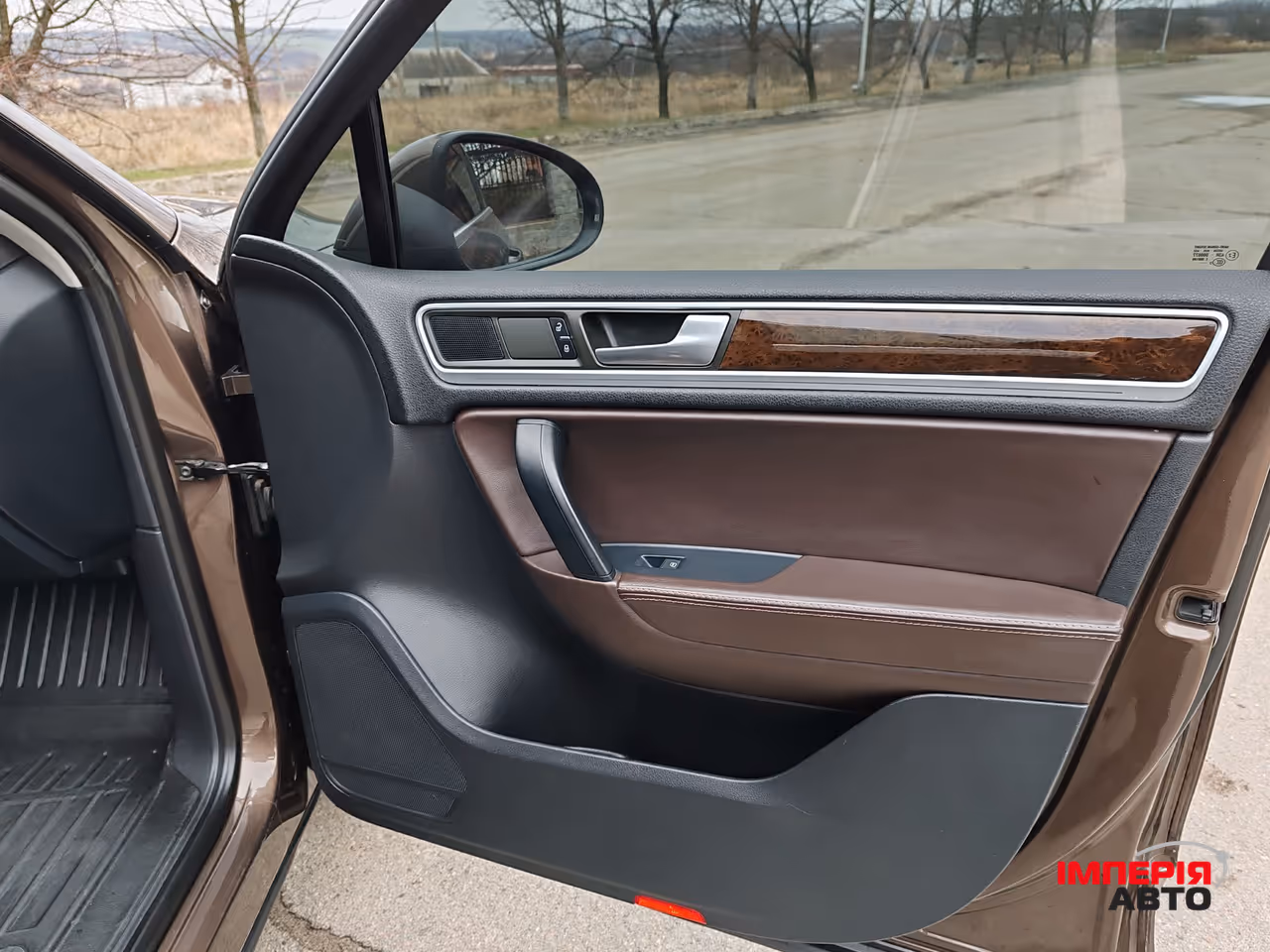 Volkswagen Touareg - фото 17