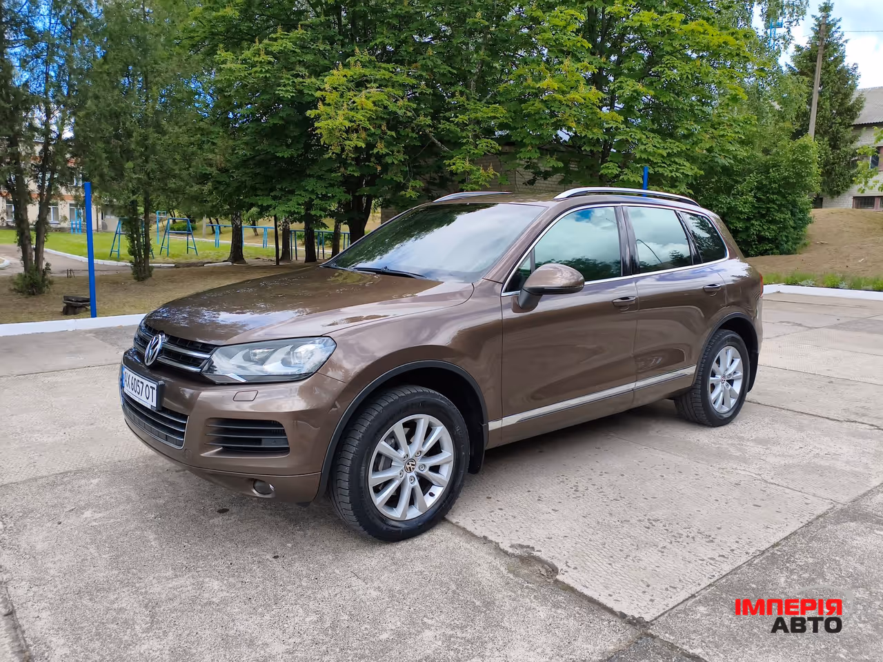 Volkswagen Touareg - фото 1