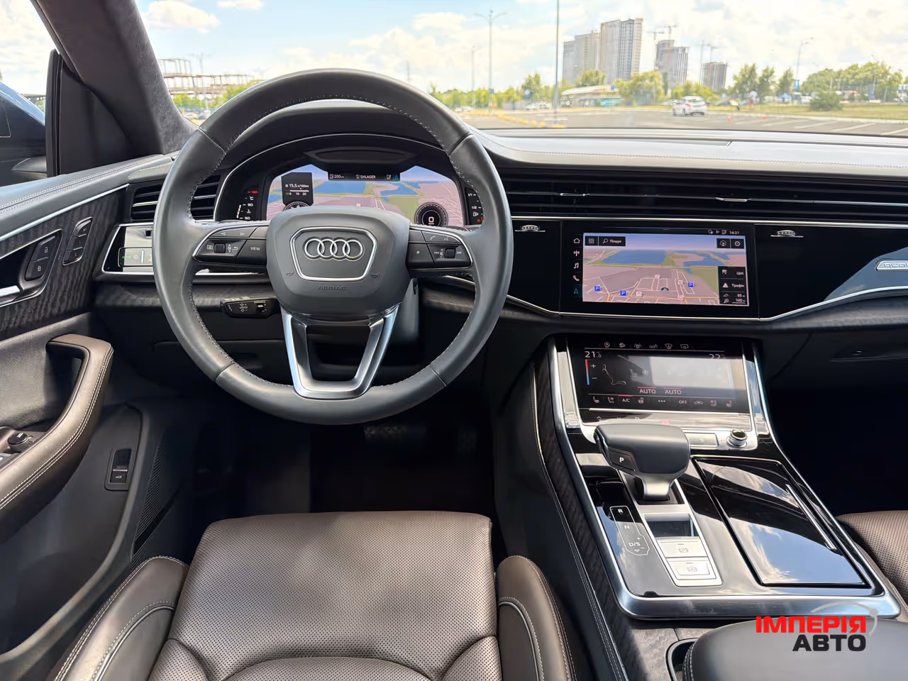 Audi Q8 - фото 27