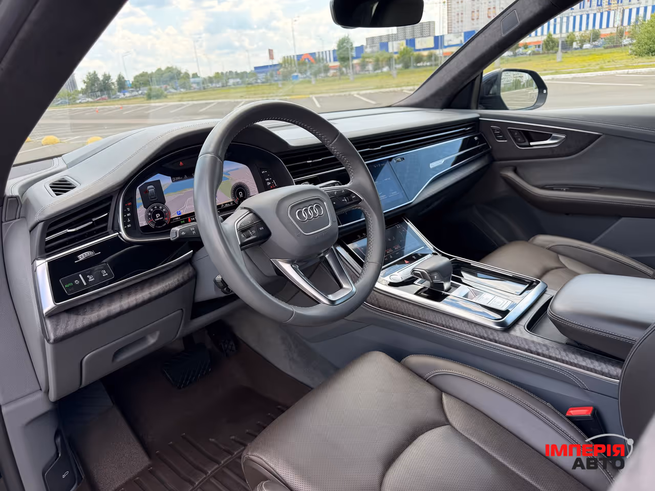 Audi Q8 - фото 17