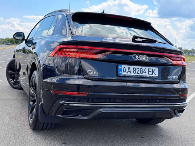 Audi Q8 - фото 2