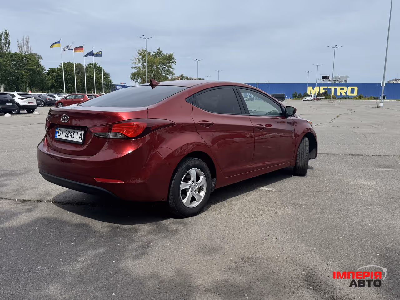 Hyundai Elantra - фото 5