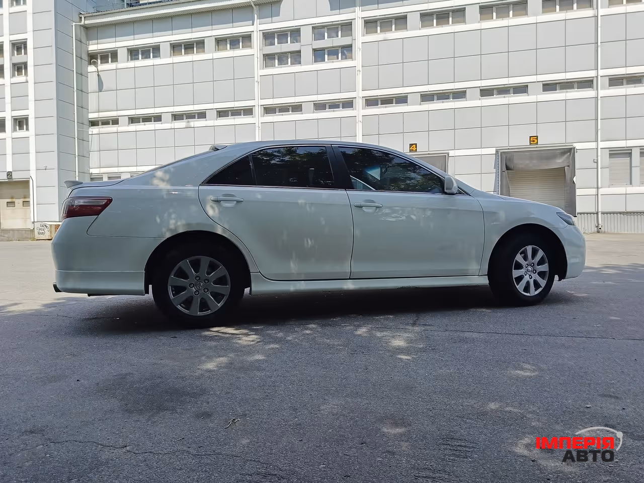 Toyota Camry Solara - фото 4