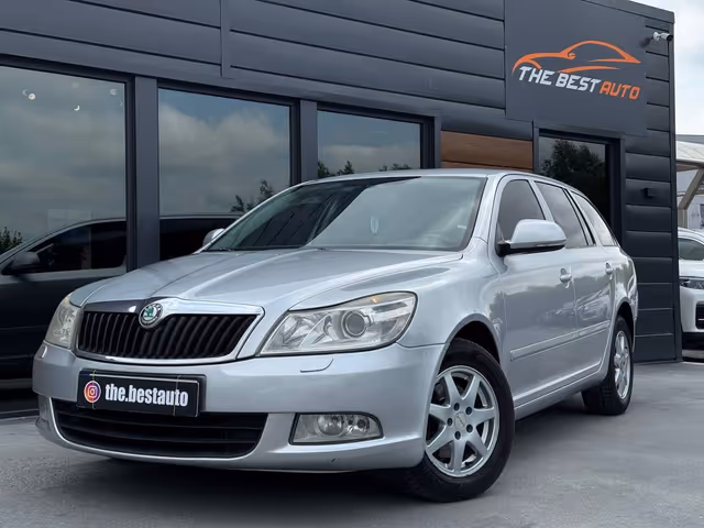 Skoda Octavia - фото 1