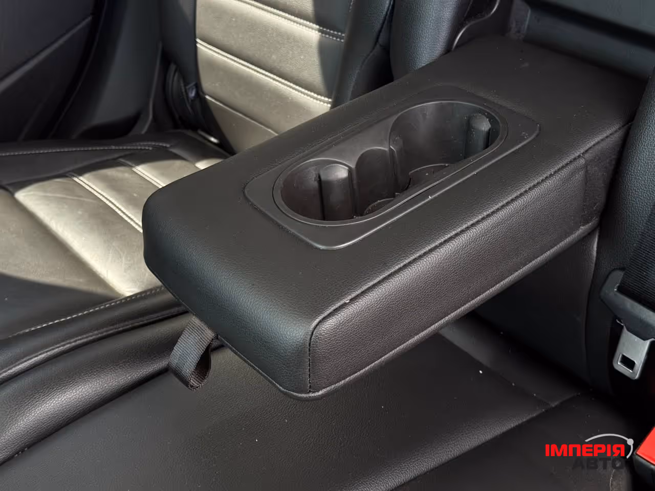 Ford Escape - фото 60
