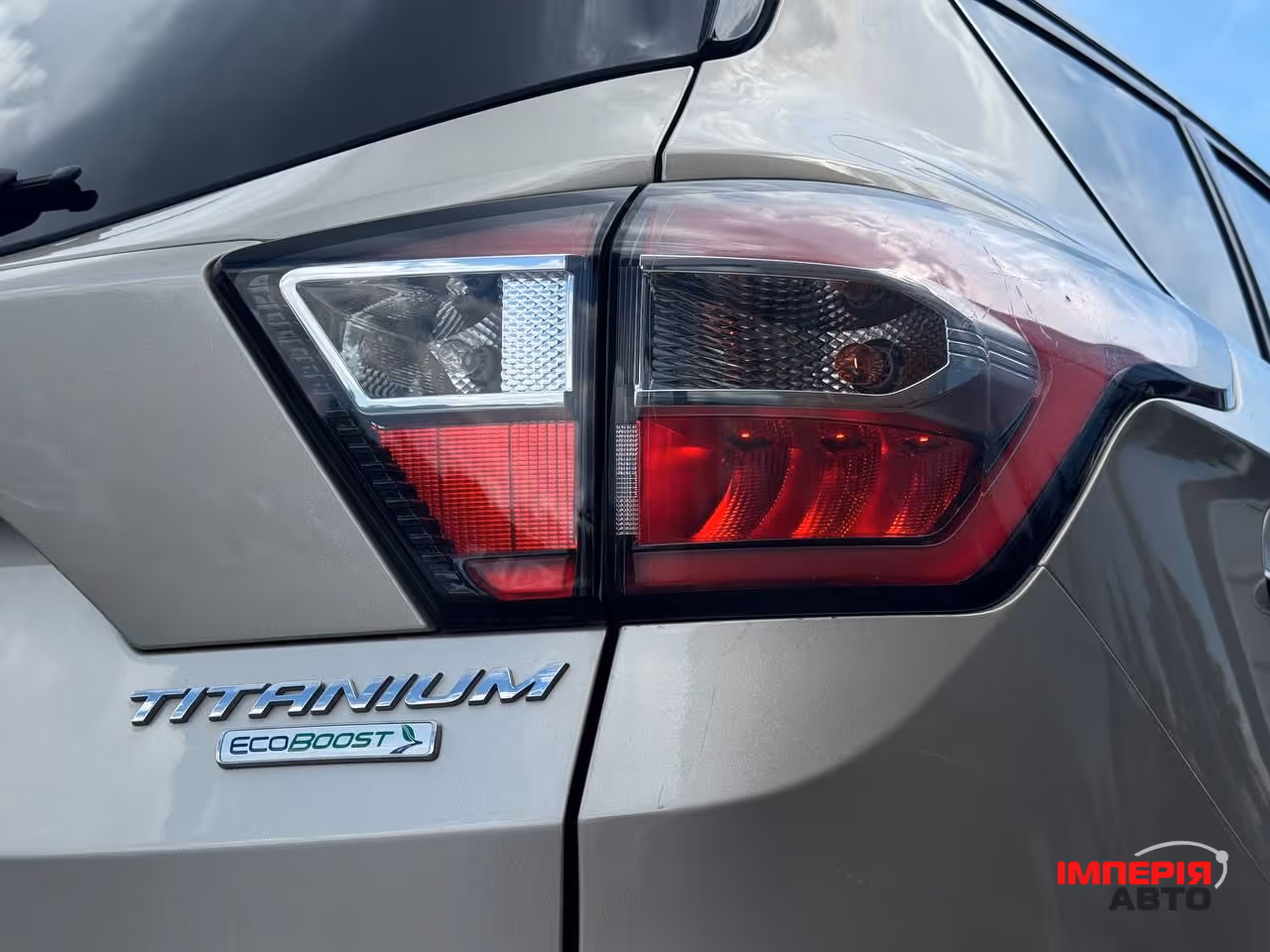 Ford Escape - фото 22