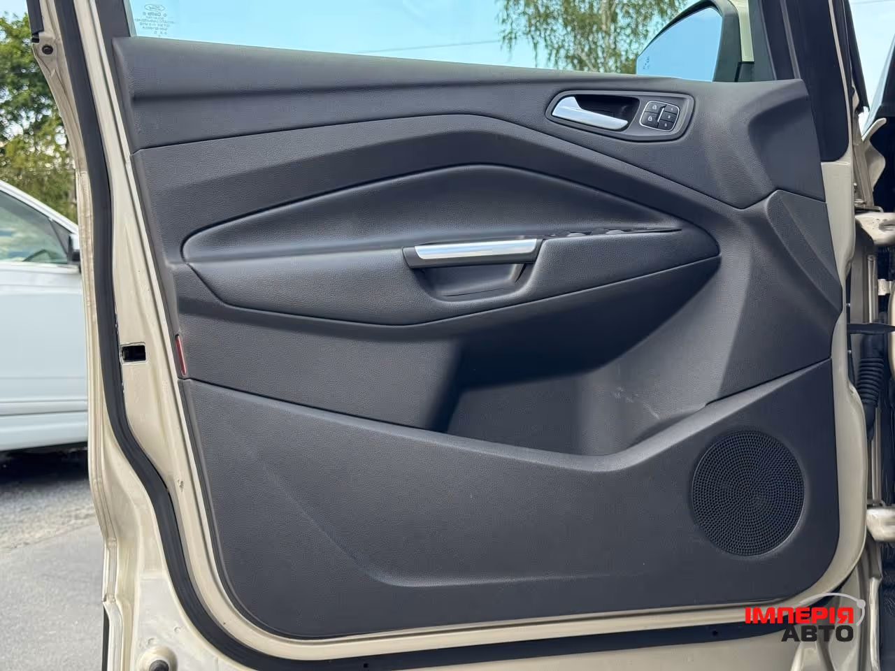 Ford Escape - фото 29
