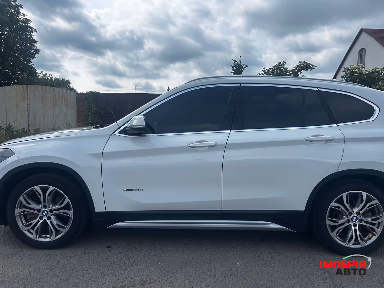 BMW X1 - фото 5