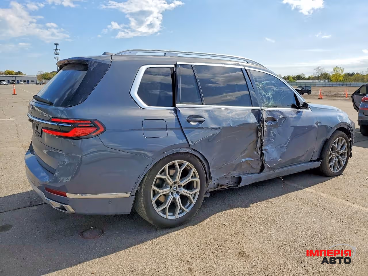 BMW X7 - фото 3
