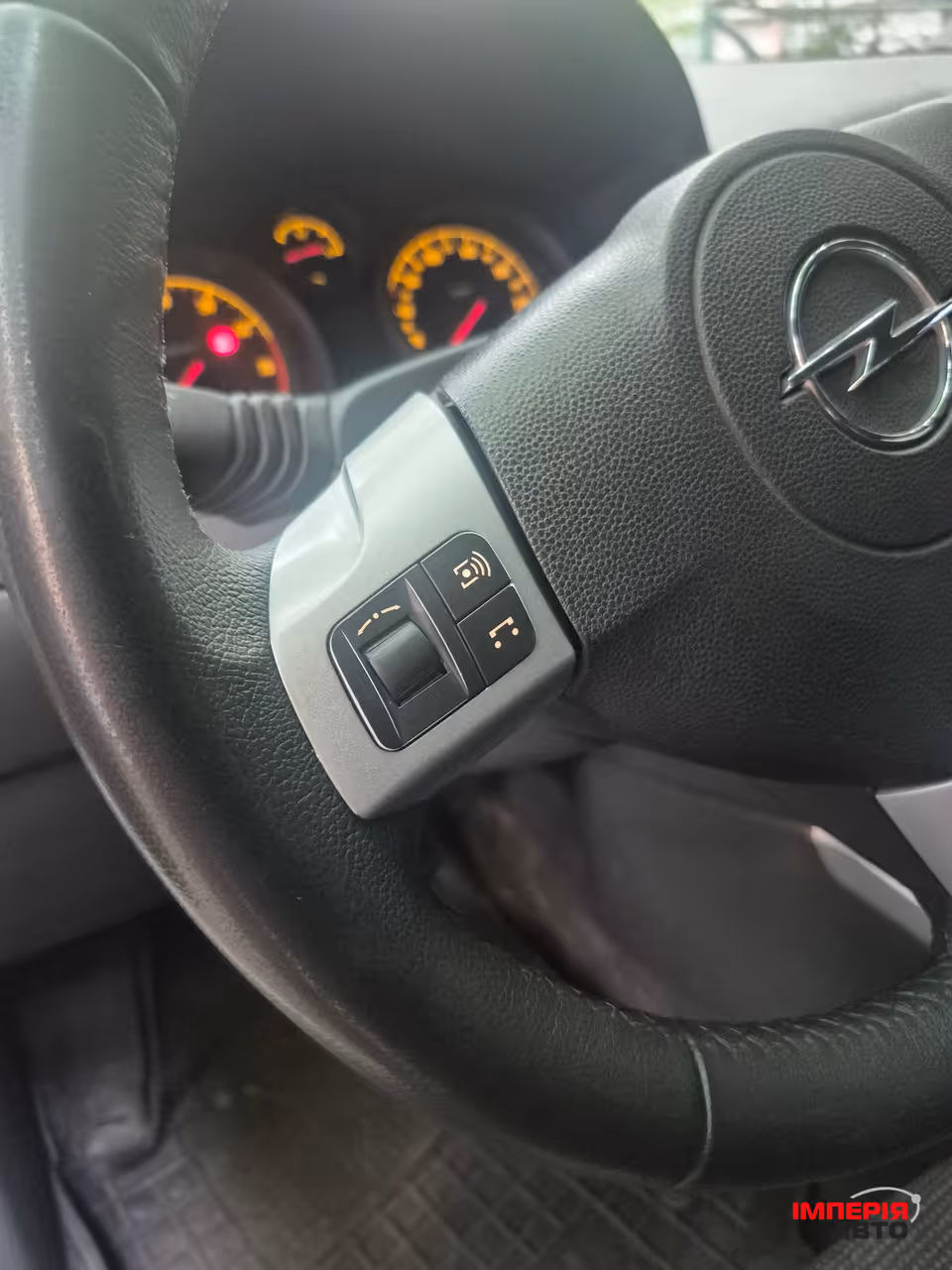 Opel Astra - фото 15