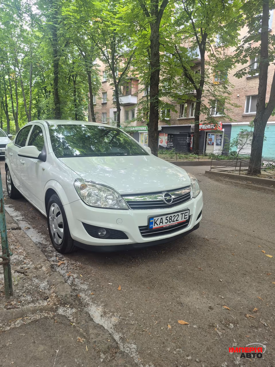 Opel Astra - фото 1