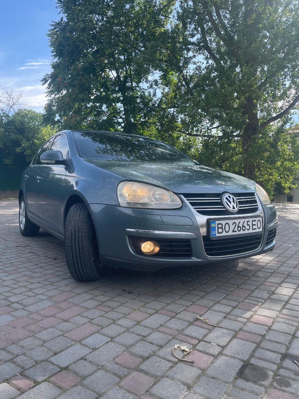 Volkswagen Jetta - фото 4