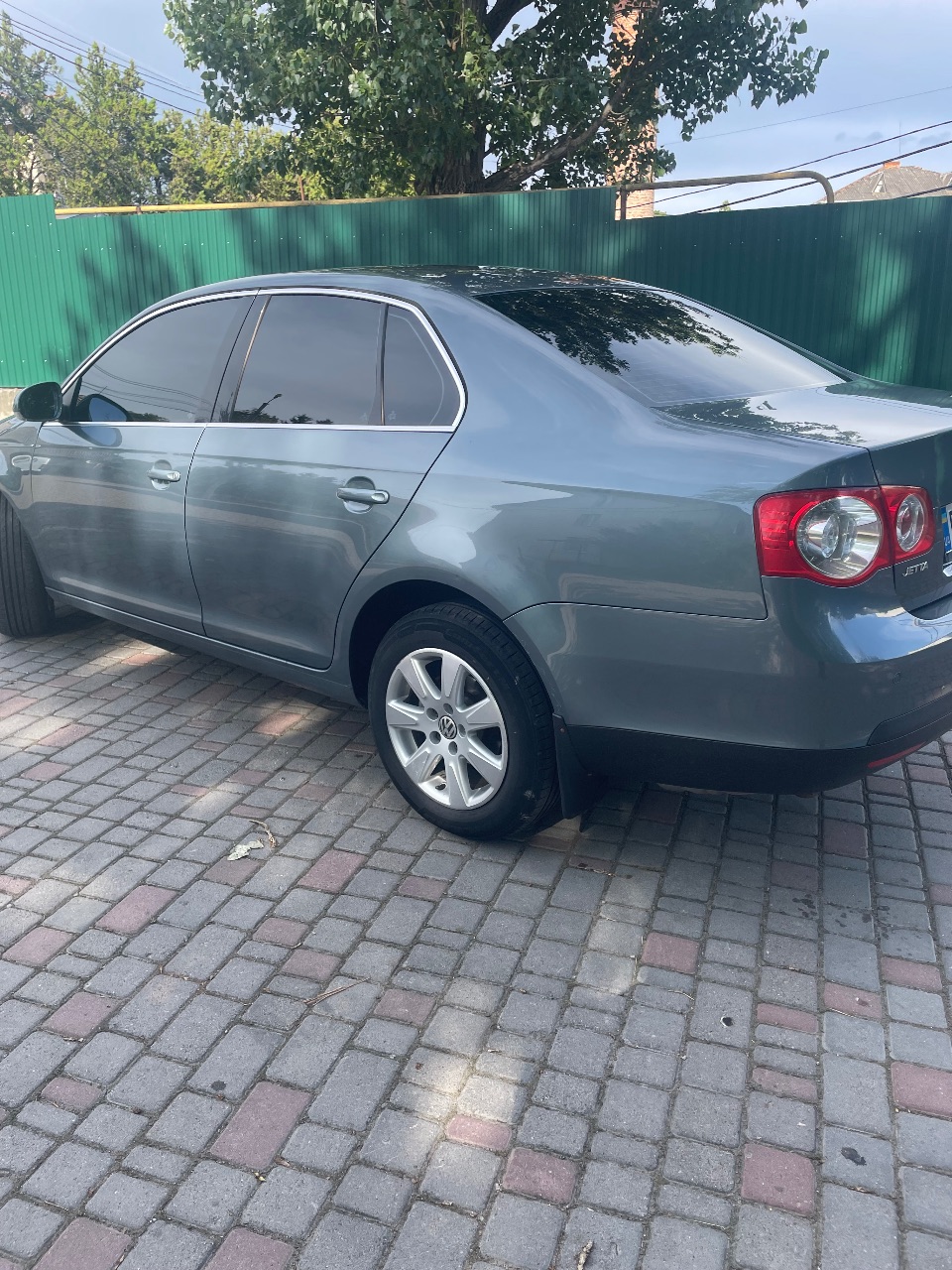 Volkswagen Jetta - фото 12