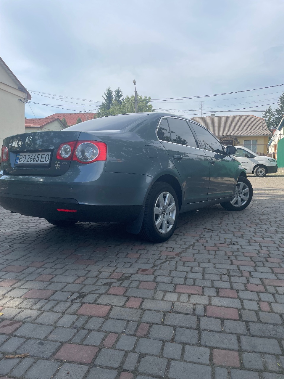 Volkswagen Jetta - фото 5