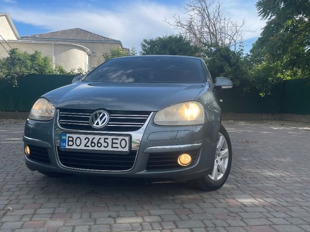Volkswagen Jetta - зображення 1
