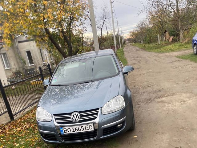 Volkswagen Jetta - зображення 2