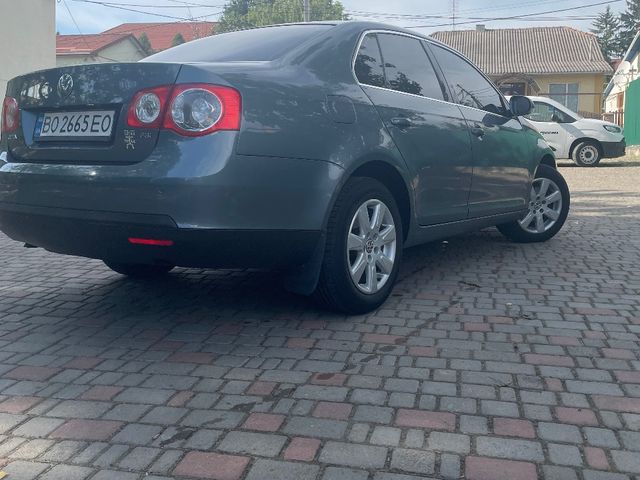 Volkswagen Jetta - зображення 5
