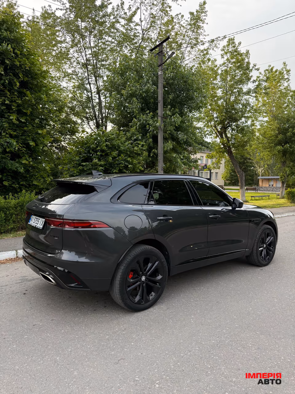 Jaguar F-Pace - фото 4