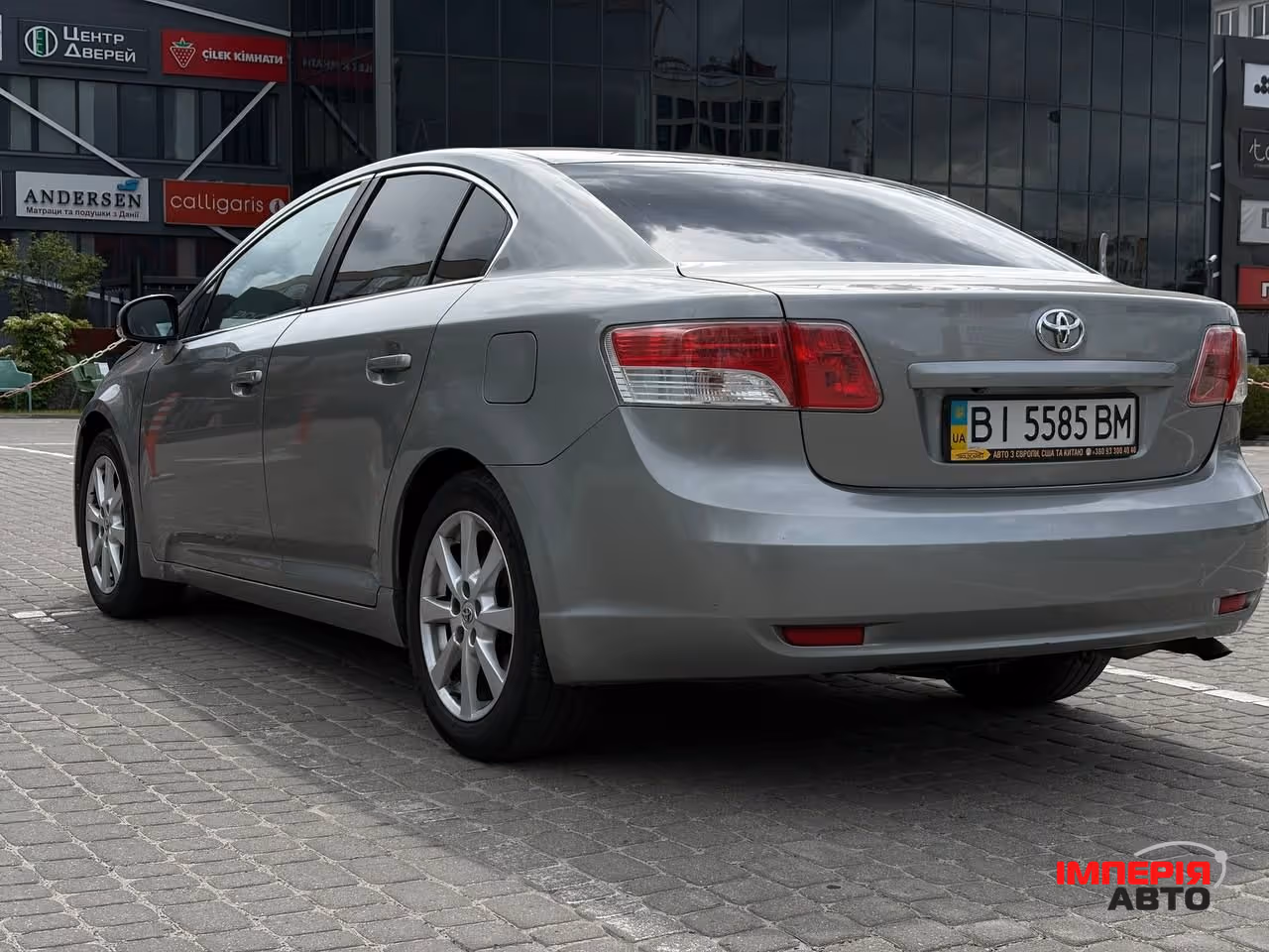 Toyota Avensis - фото 9