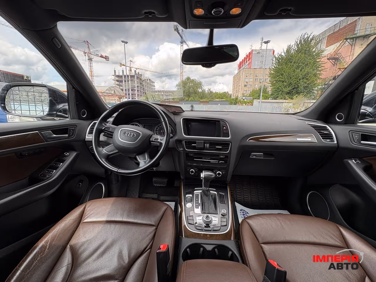 Audi Q5 - фото 8