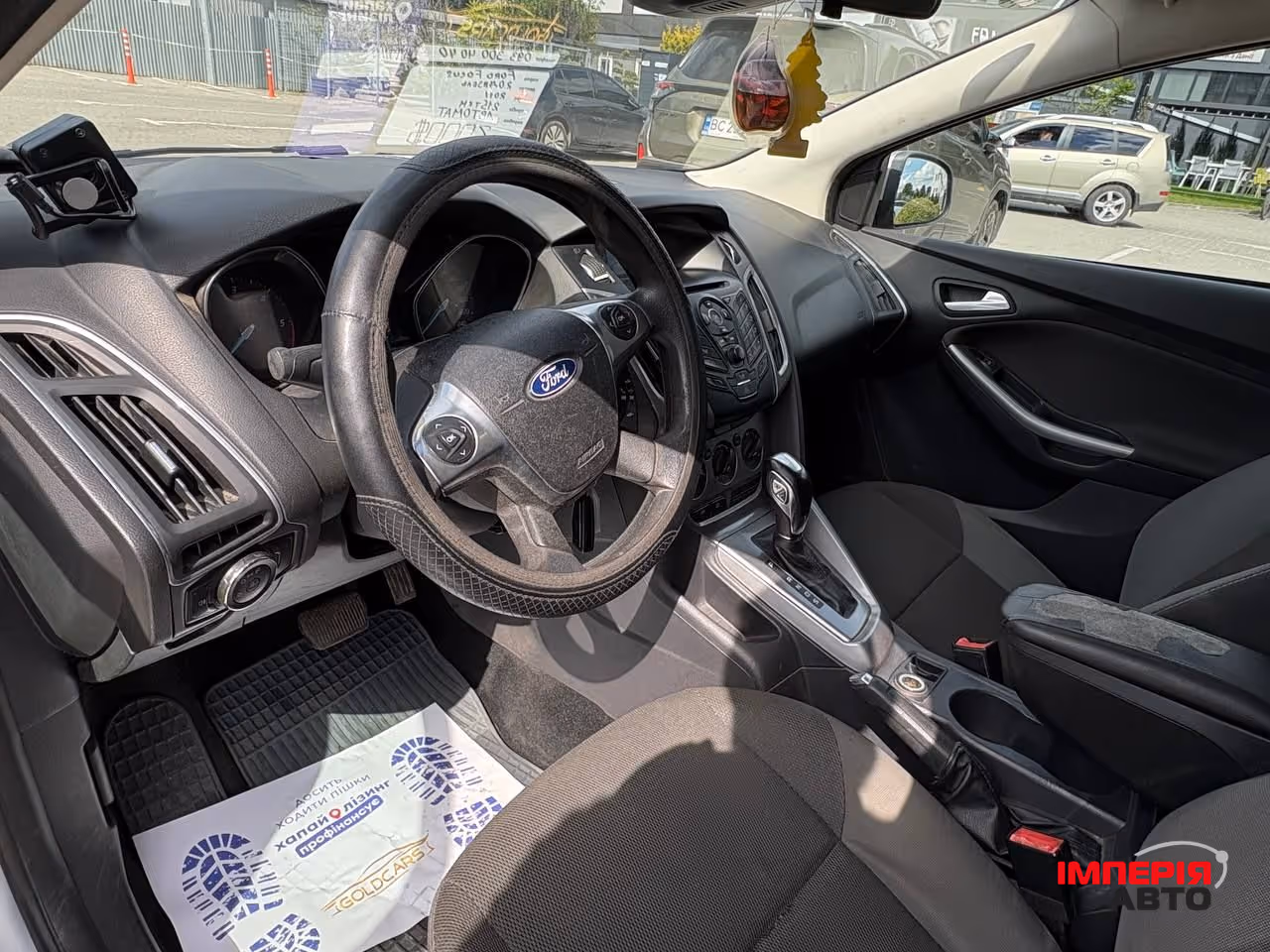 Ford Focus - фото 2