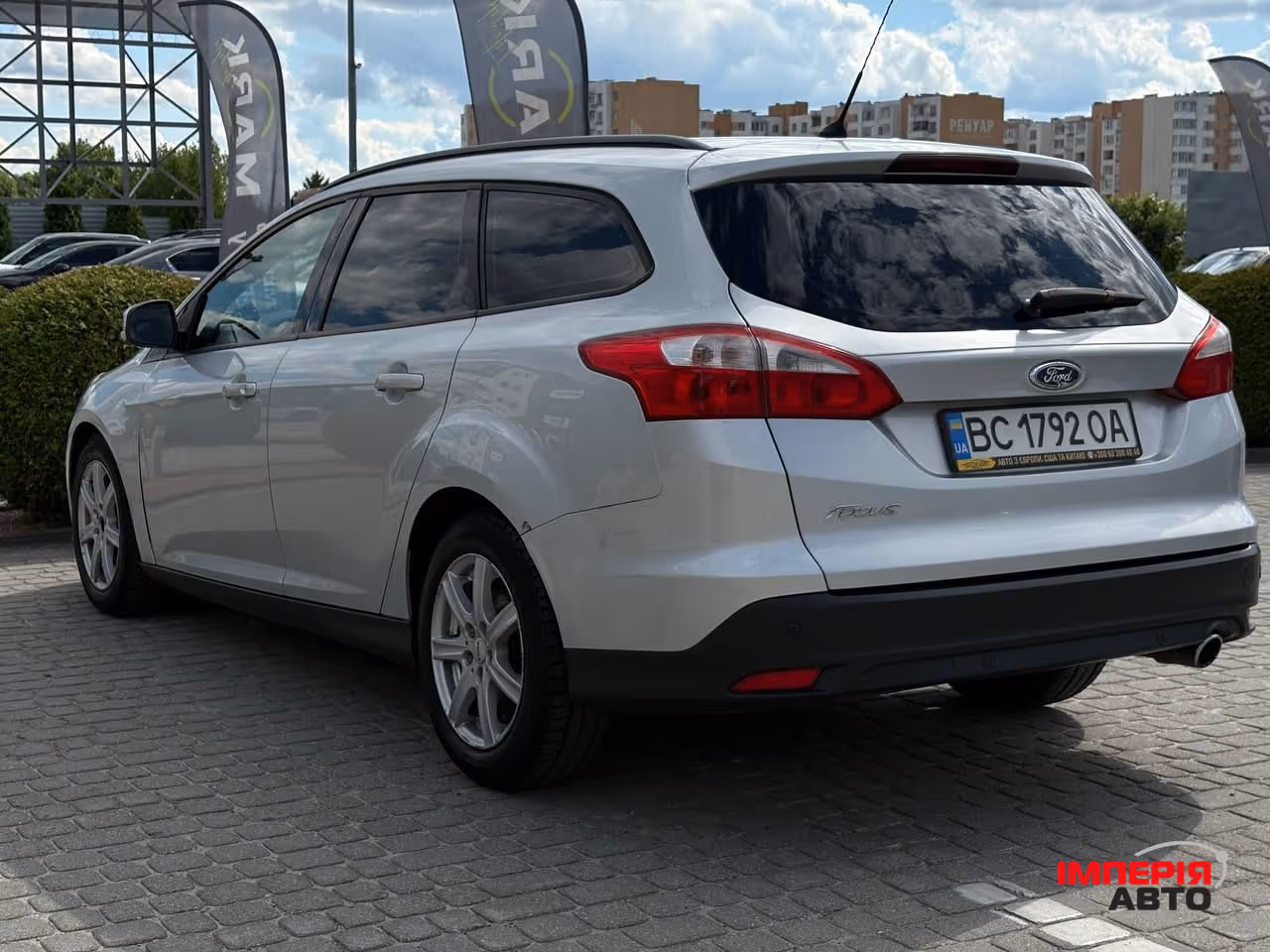 Ford Focus - фото 6