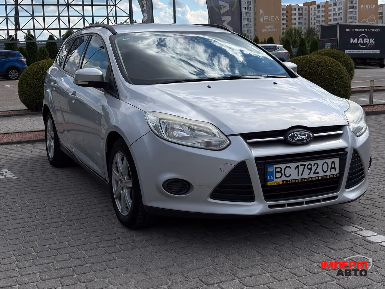 Ford Focus - фото 1