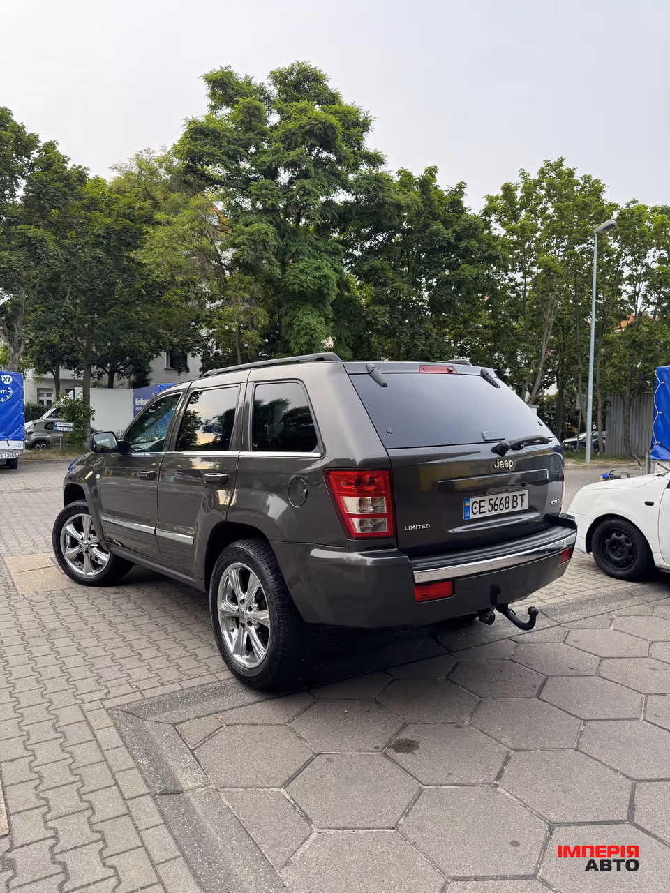 Jeep Grand Cherokee - фото 4