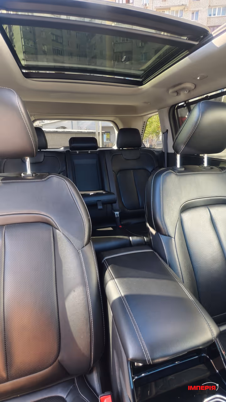 Jeep Grand Cherokee - фото 17