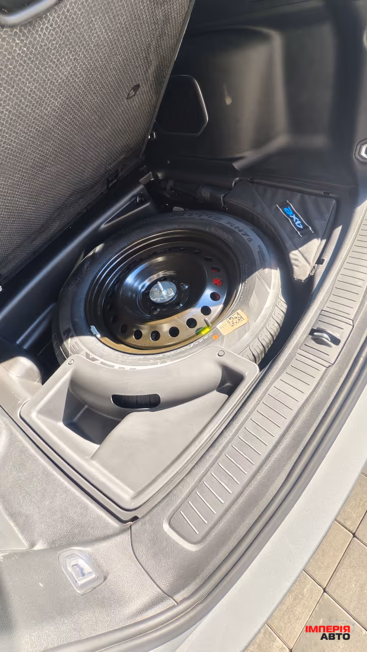 Jeep Grand Cherokee - фото 22