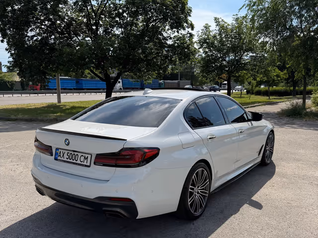 BMW 5 серії - фото 4