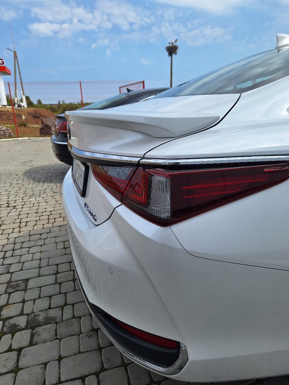 Lexus ES - фото 2