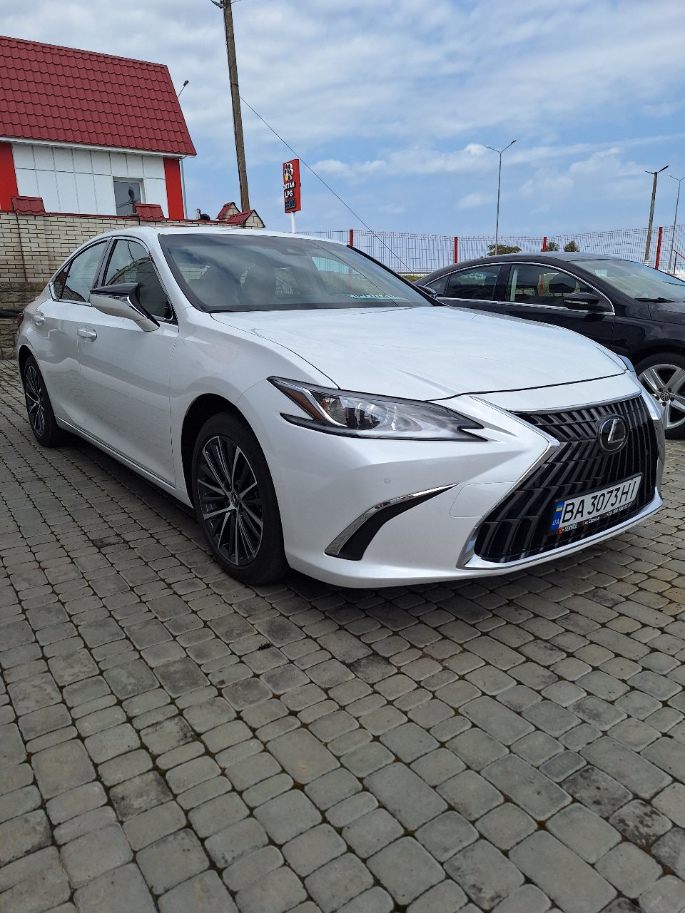 Lexus ES - фото 7