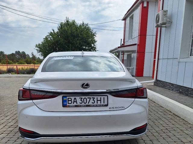 Lexus ES - зображення 4