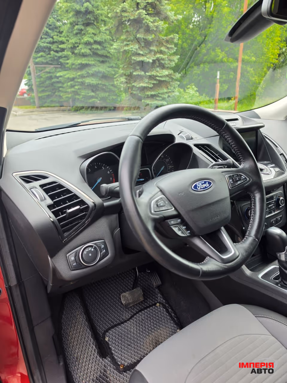 Ford Escape - фото 10