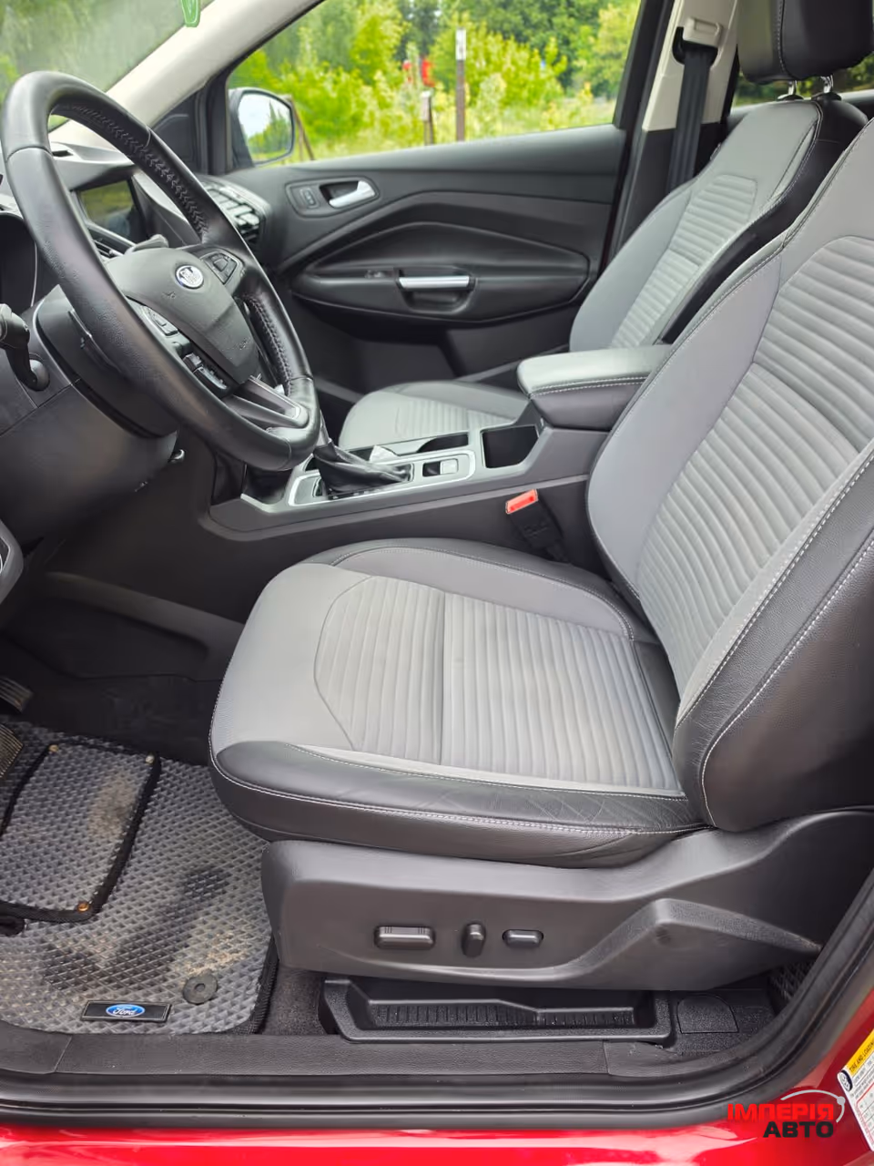 Ford Escape - фото 24