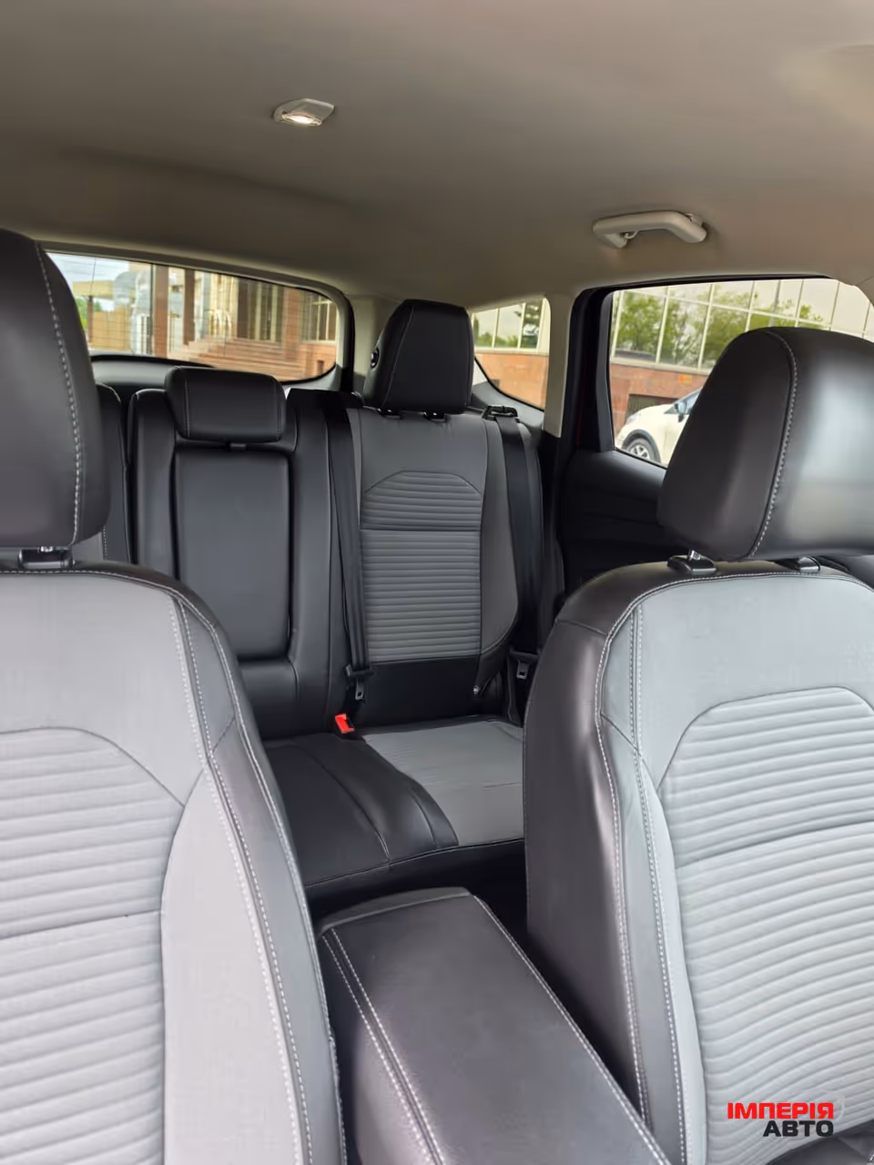 Ford Escape - фото 18