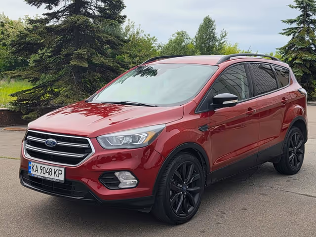 Ford Escape - фото 1