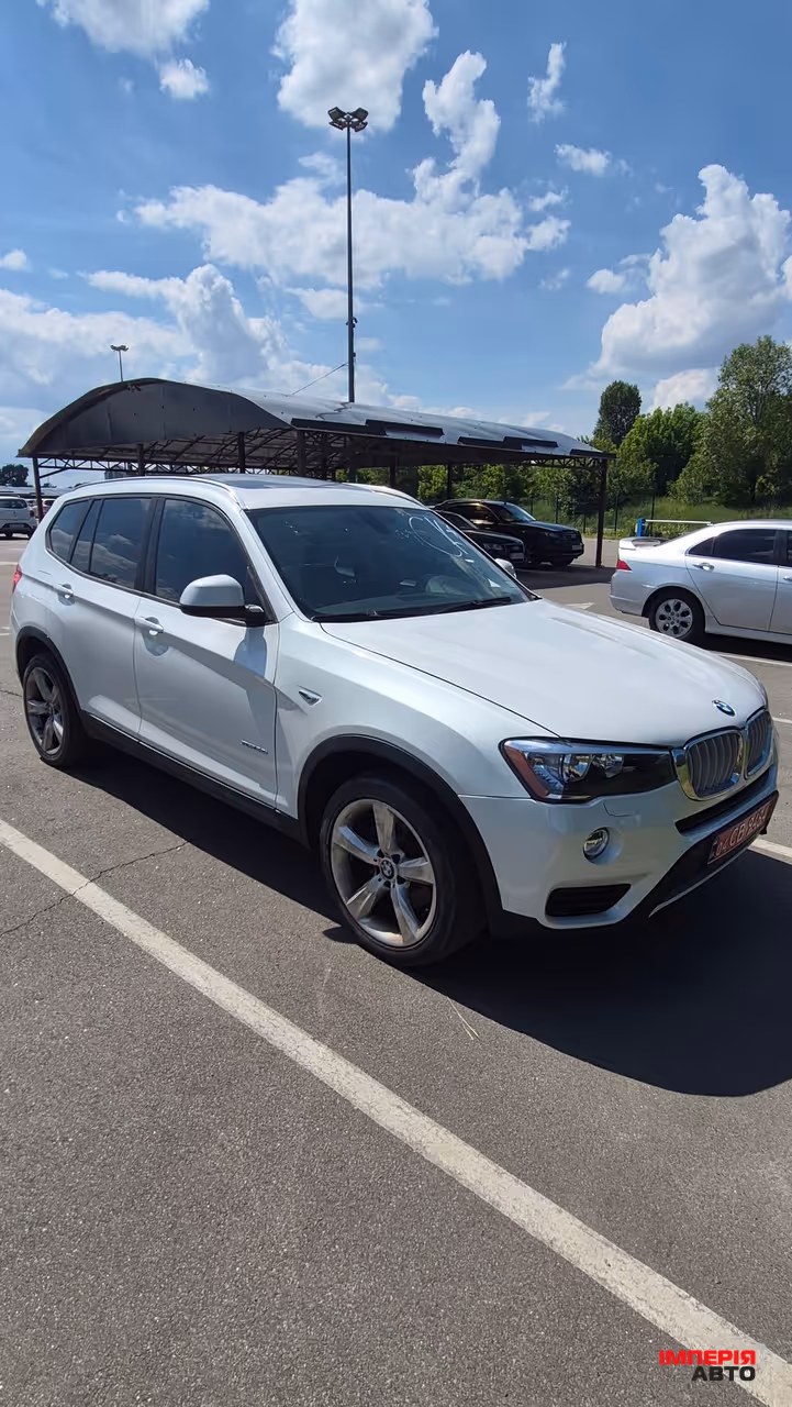 BMW X3 - фото 1