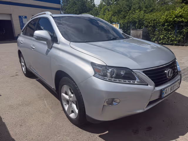 Lexus RX - фото 2