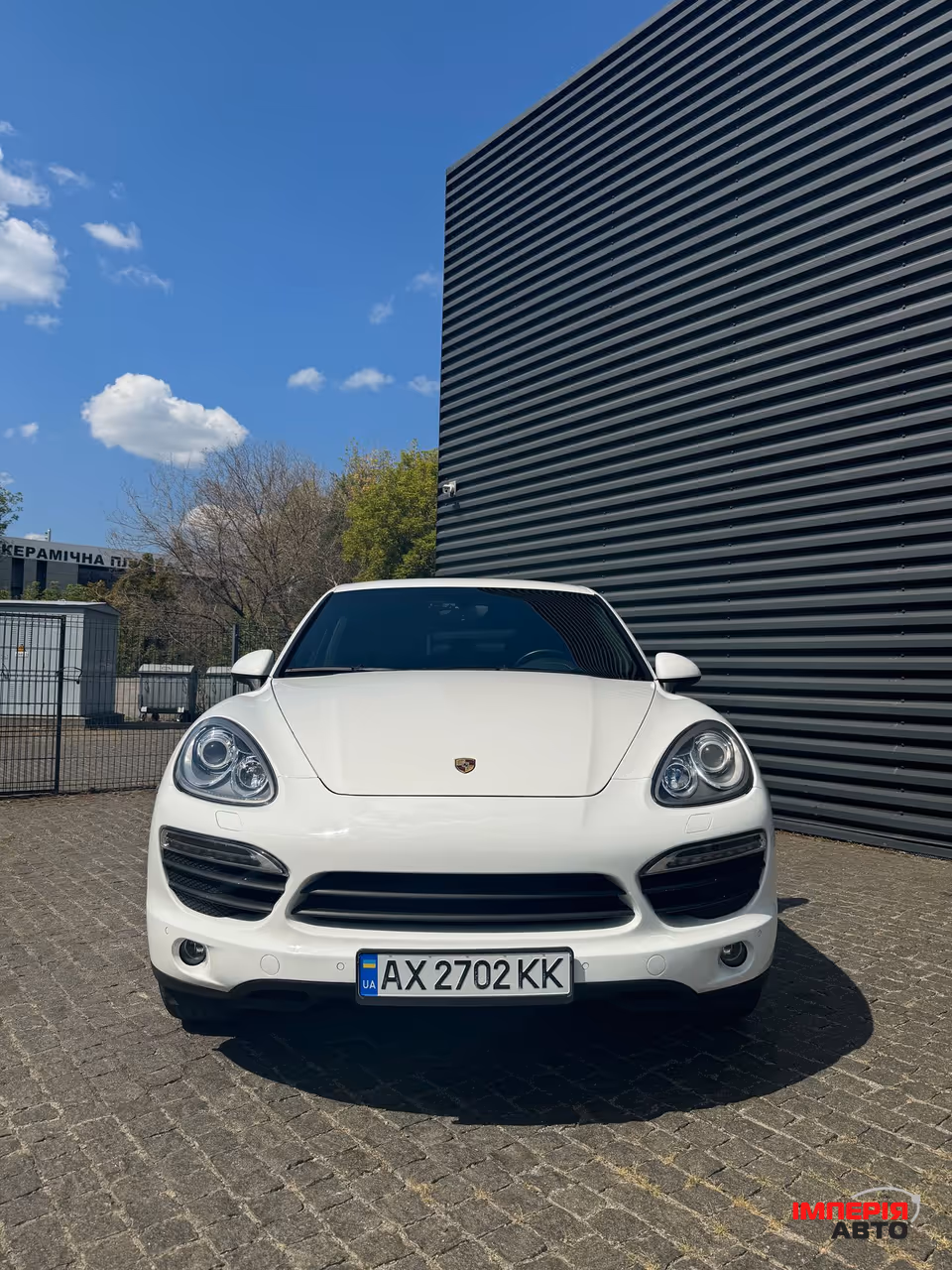 Porsche Cayenne - фото 1