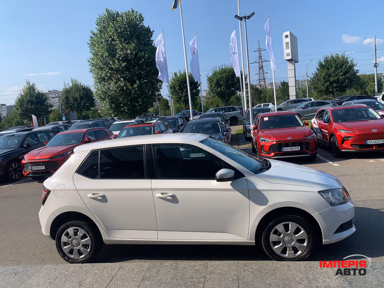 Skoda Fabia - фото 5