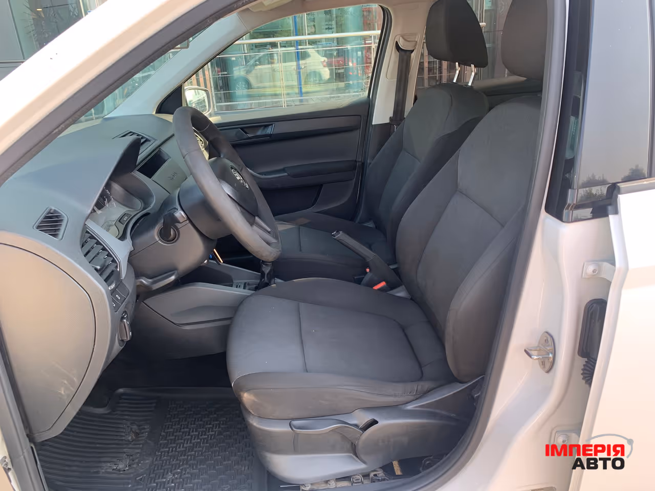 Skoda Fabia - фото 20
