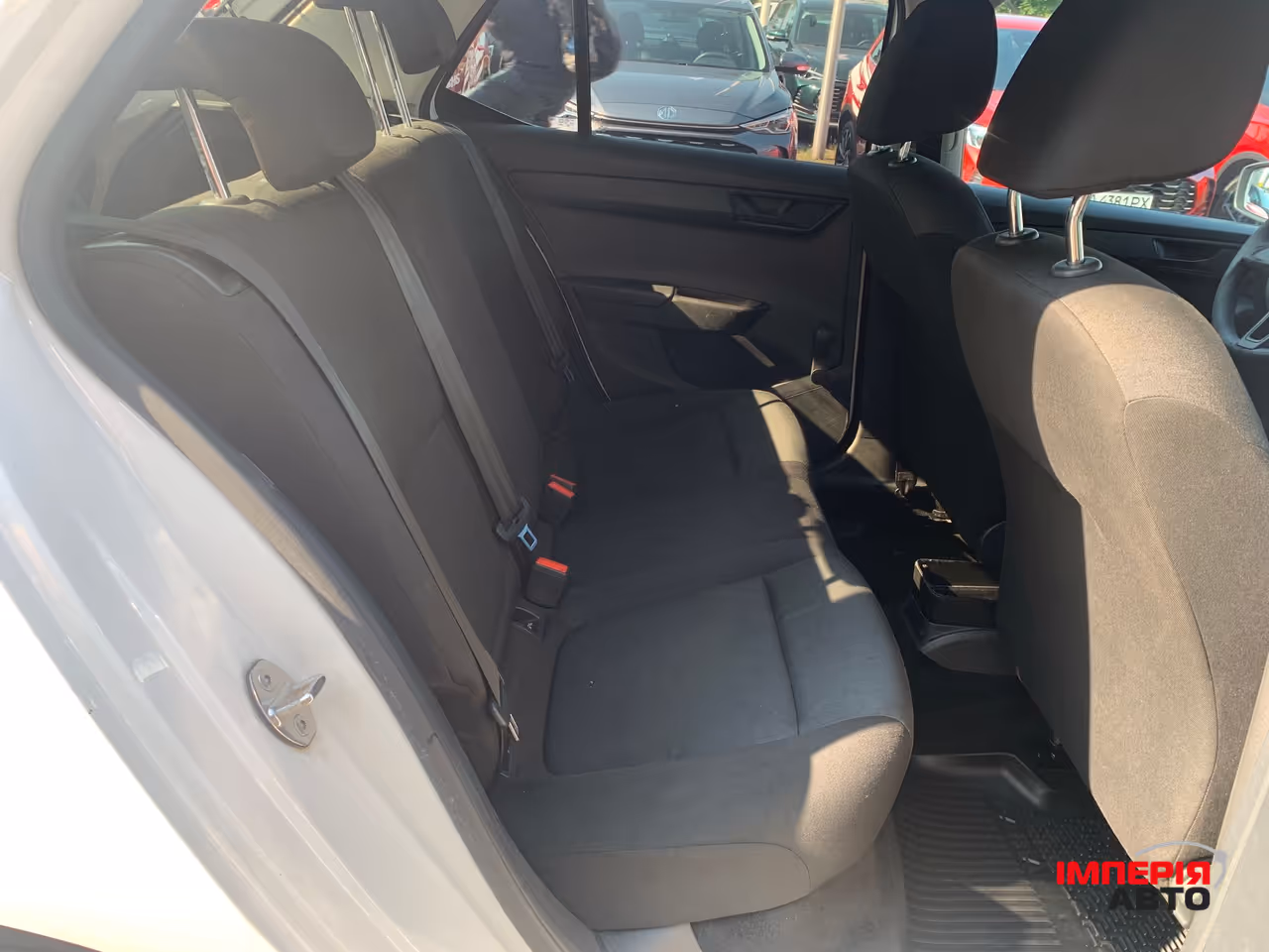 Skoda Fabia - фото 15