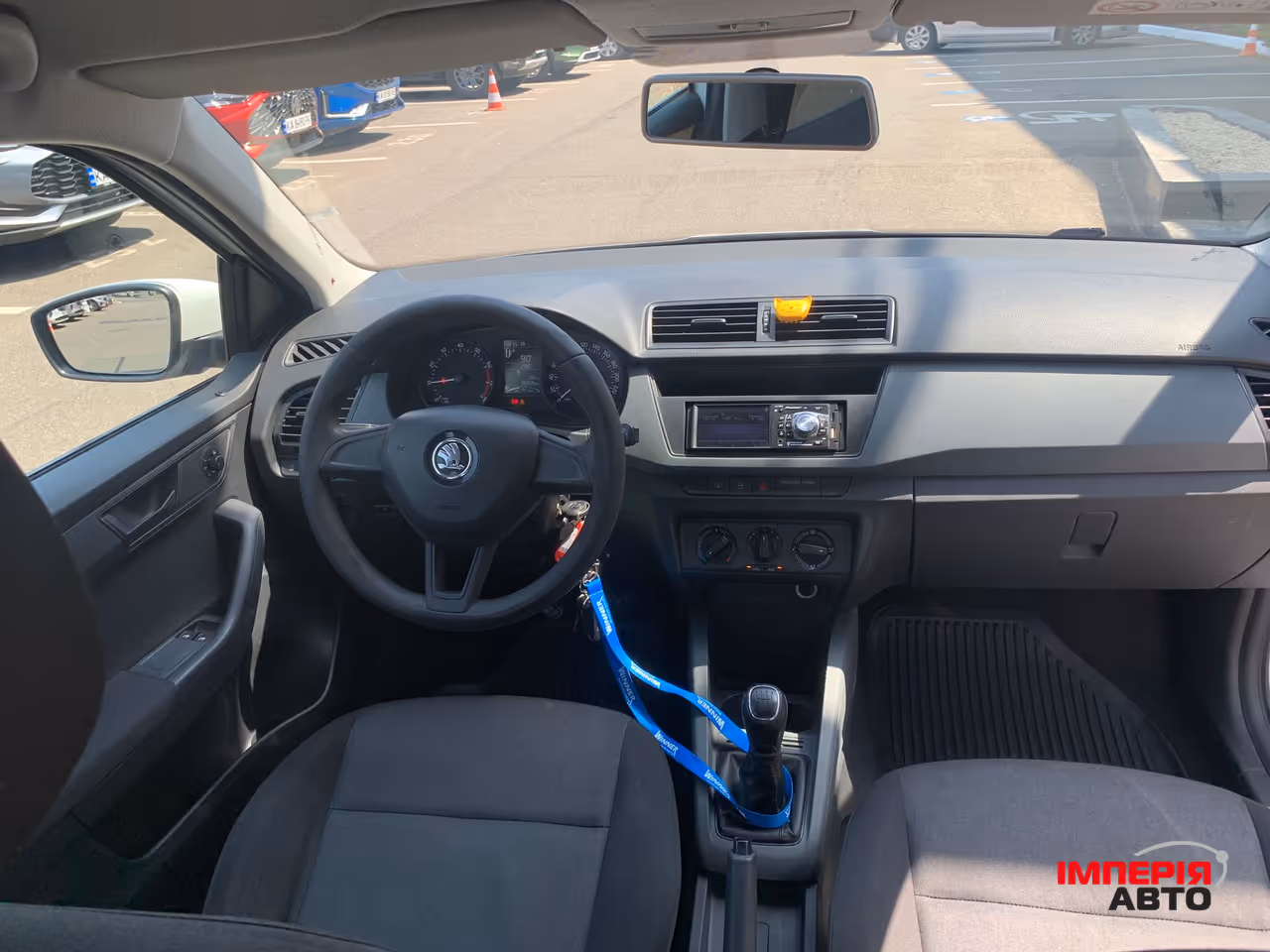 Skoda Fabia - фото 12