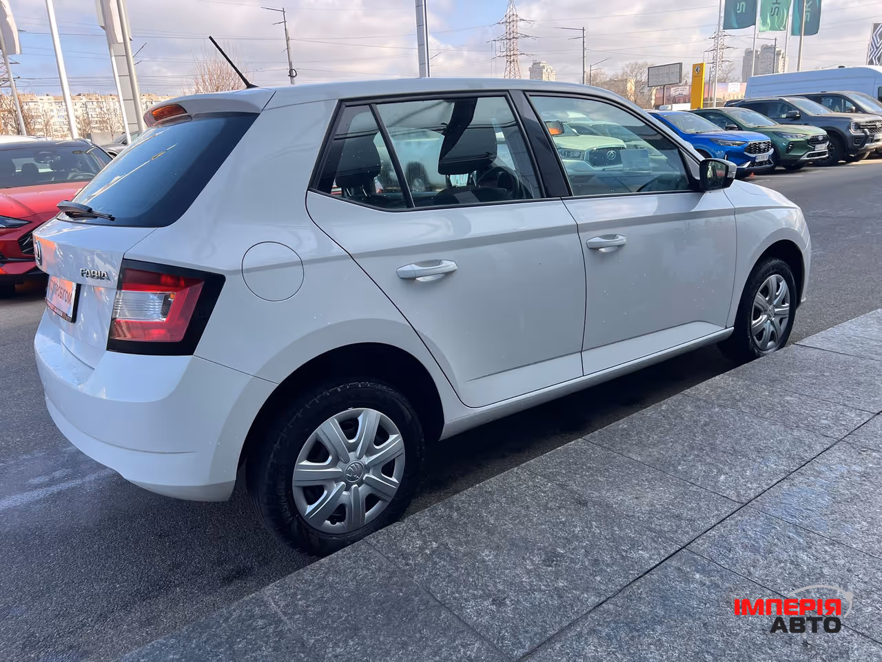 Skoda Fabia - фото 26