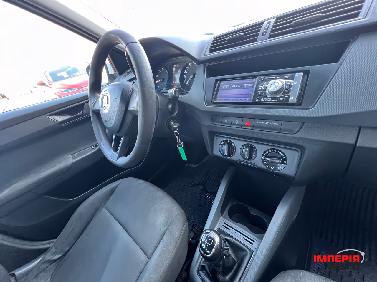 Skoda Fabia - фото 17